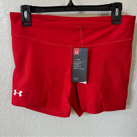 Under Armour Red Athletic Heat Gear Compression Shorts Lightweight Performance - Picture 1 of 5